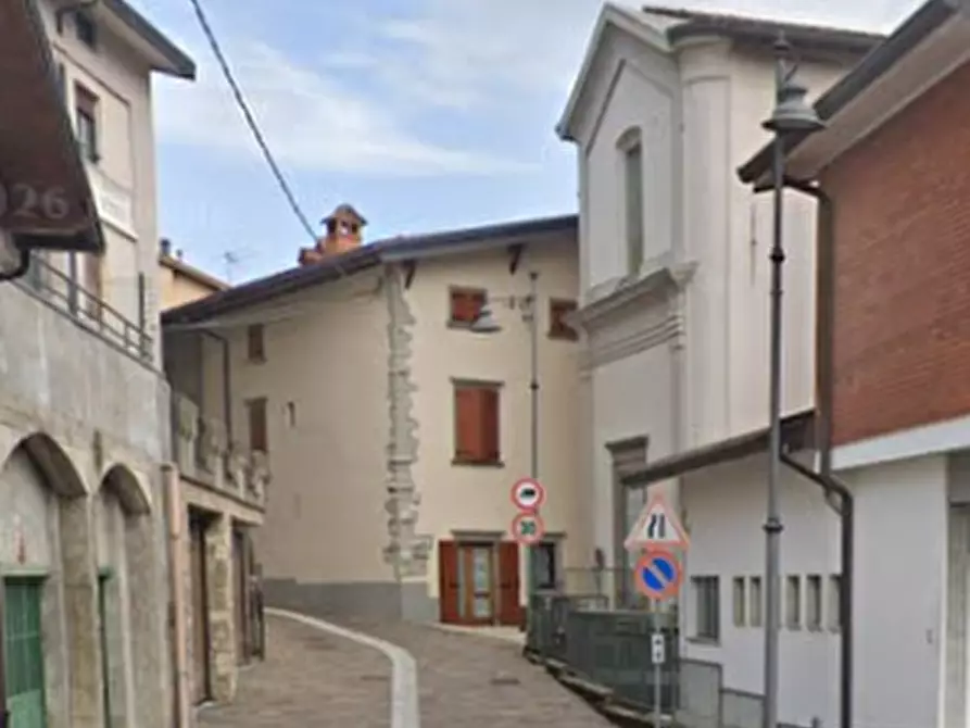 Immagine 7 di Appartamento in vendita  in Via Armando Diaz a Spinone Al Lago