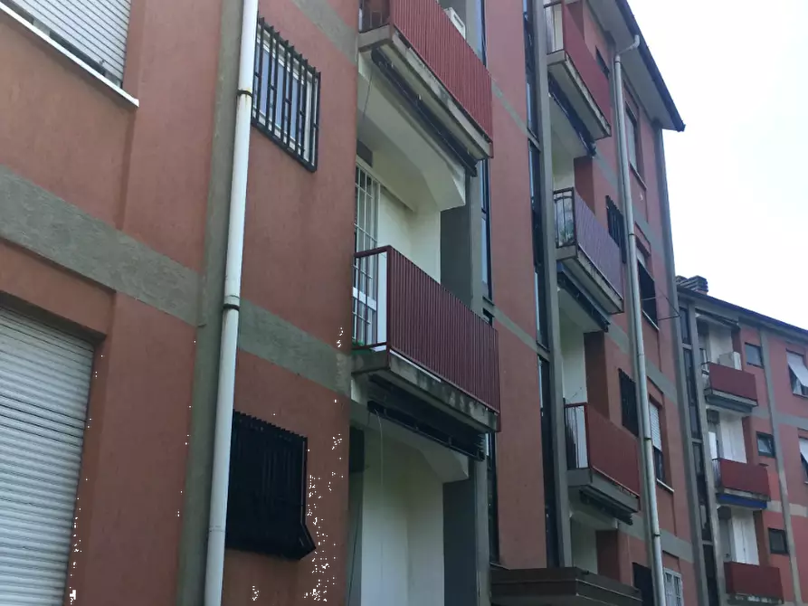 Immagine 1 di Appartamento in vendita  in Via Quarto a Brugherio