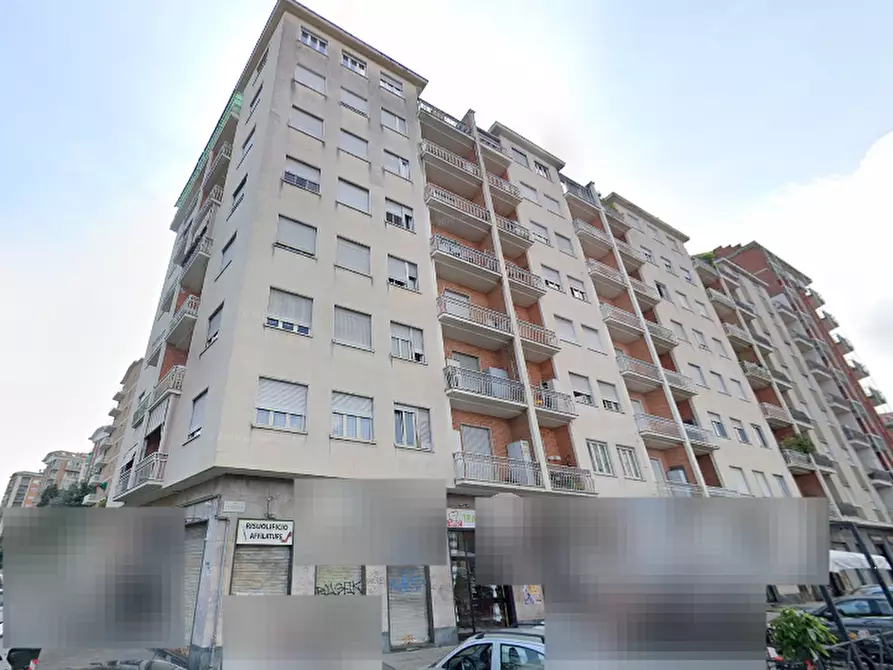 Immagine 5 di Appartamento in vendita  in Via Filadelfia a Torino