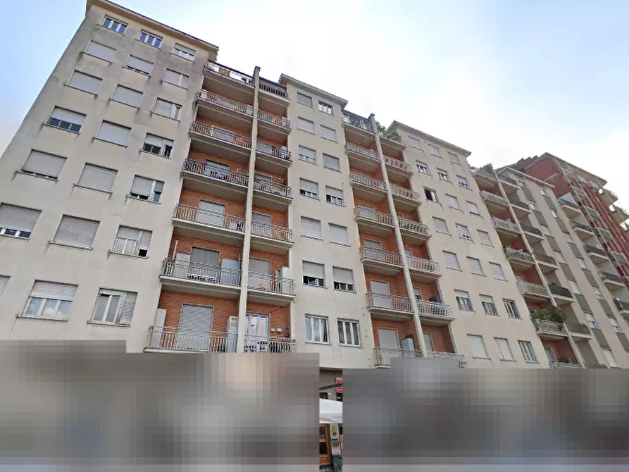 Immagine 6 di Appartamento in vendita  in Via Filadelfia a Torino