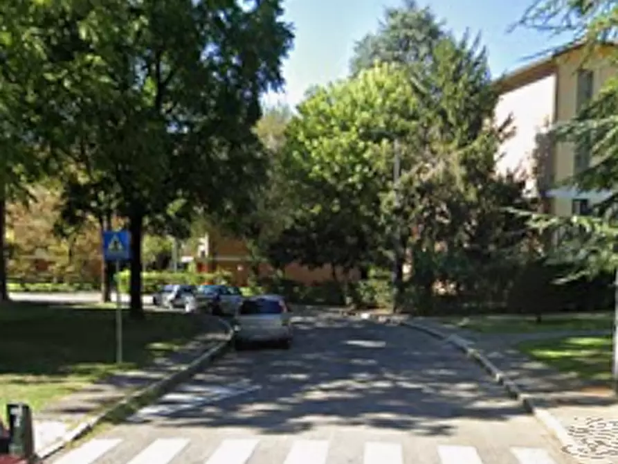 Immagine 5 di Negozio in vendita  in  Via Galileo Galilei a Bergamo