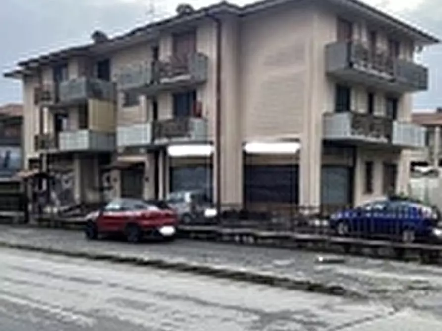 Immagine 8 di Appartamento in vendita  in Viale Monsignor Pietro Bosio a Sotto Il Monte Giovanni Xxiii