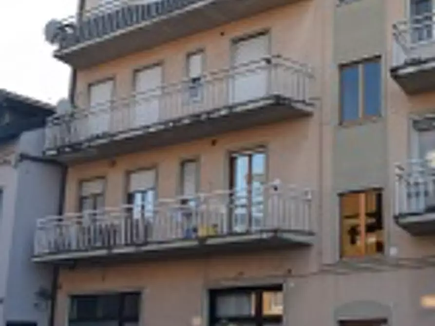 Immagine 1 di Appartamento in vendita  in Via Manzoni Alessandro a Medolago