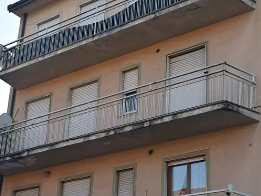 Immagine 10 di Appartamento in vendita  in Via Manzoni Alessandro a Medolago