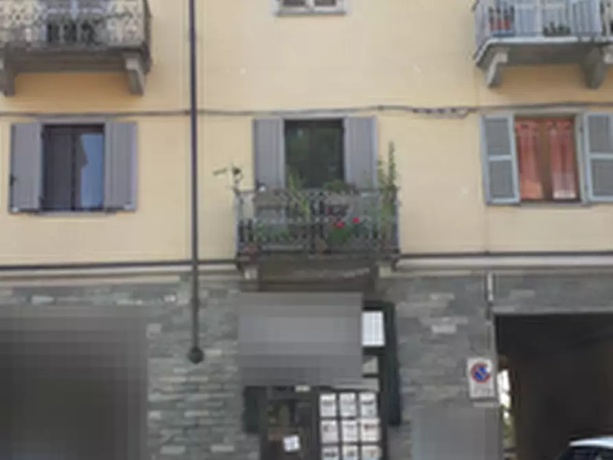 Immagine 2 di Negozio in vendita  in Corso Casale a Torino