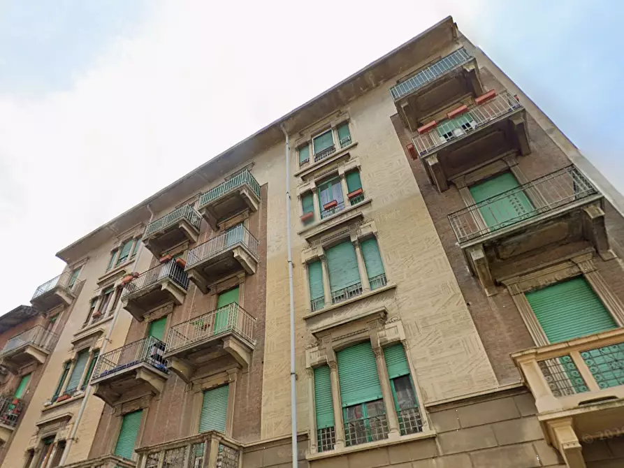 Immagine 12 di Appartamento in vendita  in Via Verres a Torino