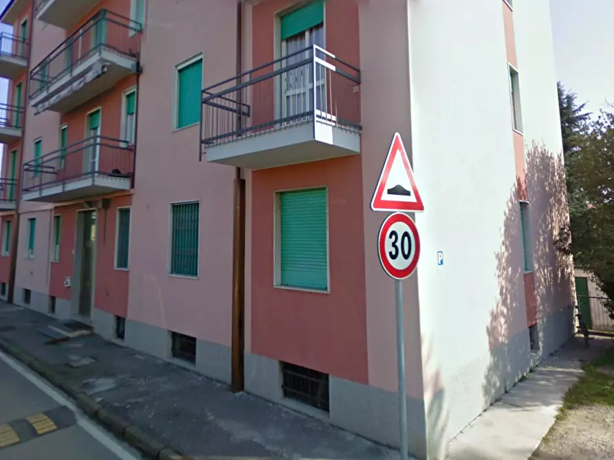 Immagine 5 di Appartamento in vendita  in Via Libertà a Busnago