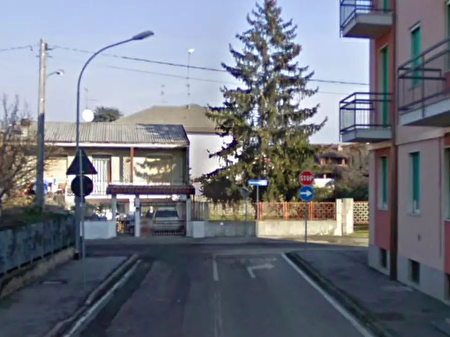 Immagine 13 di Appartamento in vendita  in Via Libertà a Busnago
