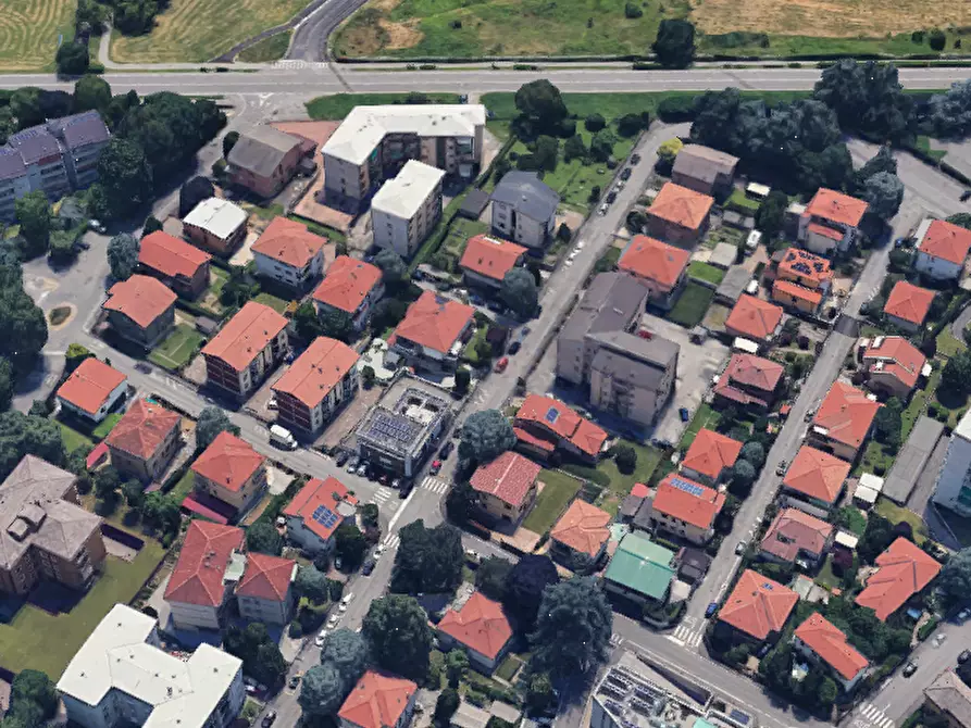 Immagine 11 di Appartamento in vendita  in Via Baracca a Vimercate