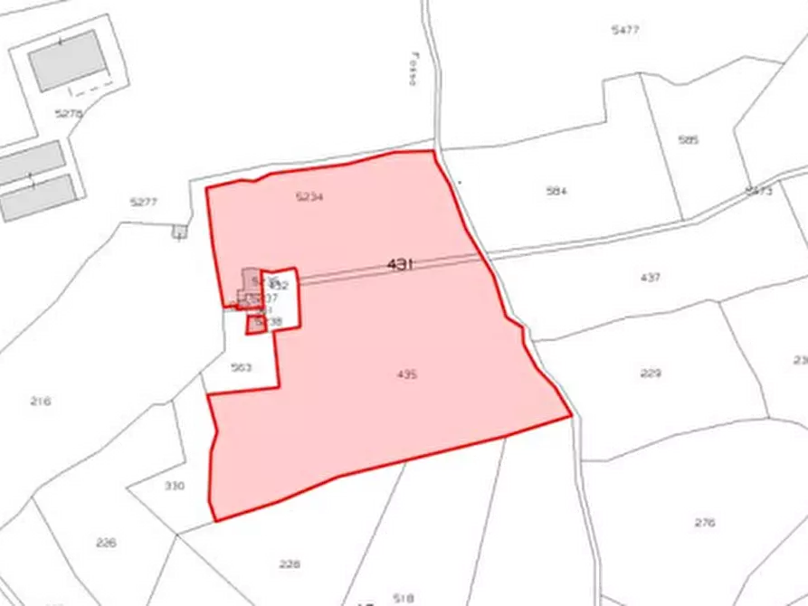 Immagine 11 di Rustico / casale in vendita  in  via Case sparse  a Castello Del Matese