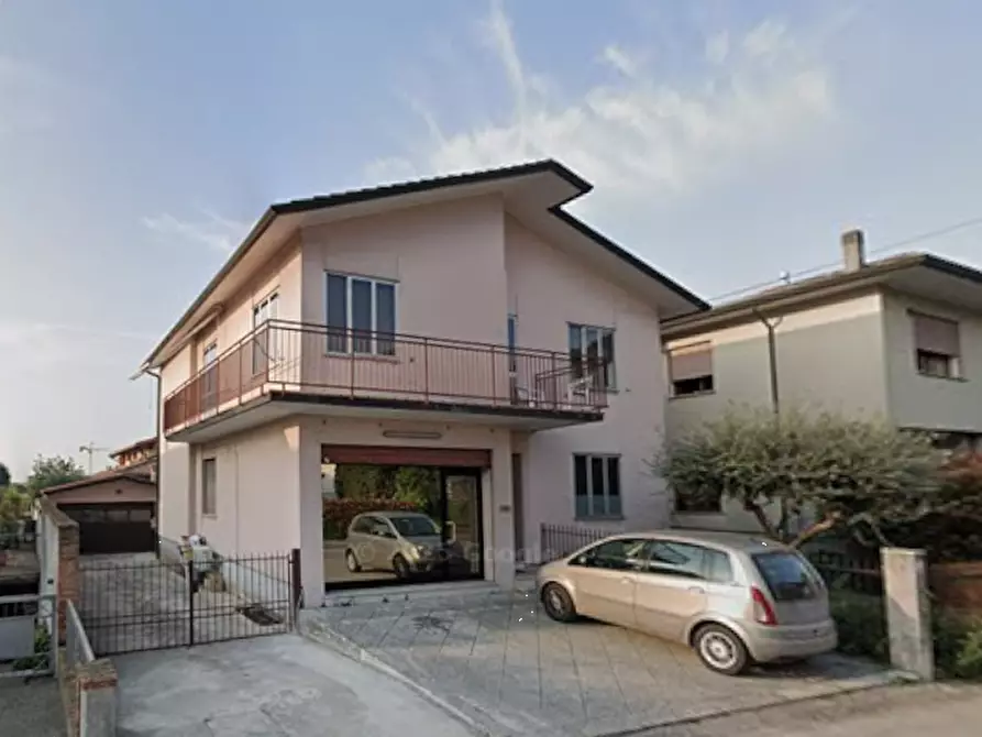 Immagine 3 di Ufficio in vendita  in Via Monte Passarin a Bassano Del Grappa