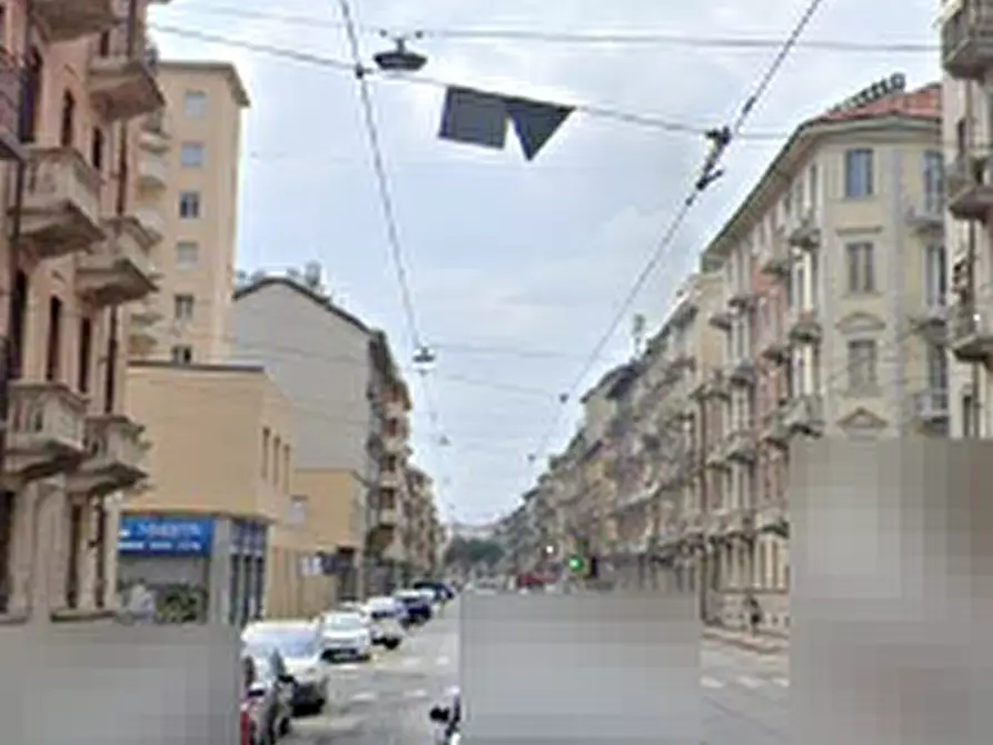 Immagine 9 di Negozio in vendita  in Via Dante Di Nanni a Torino