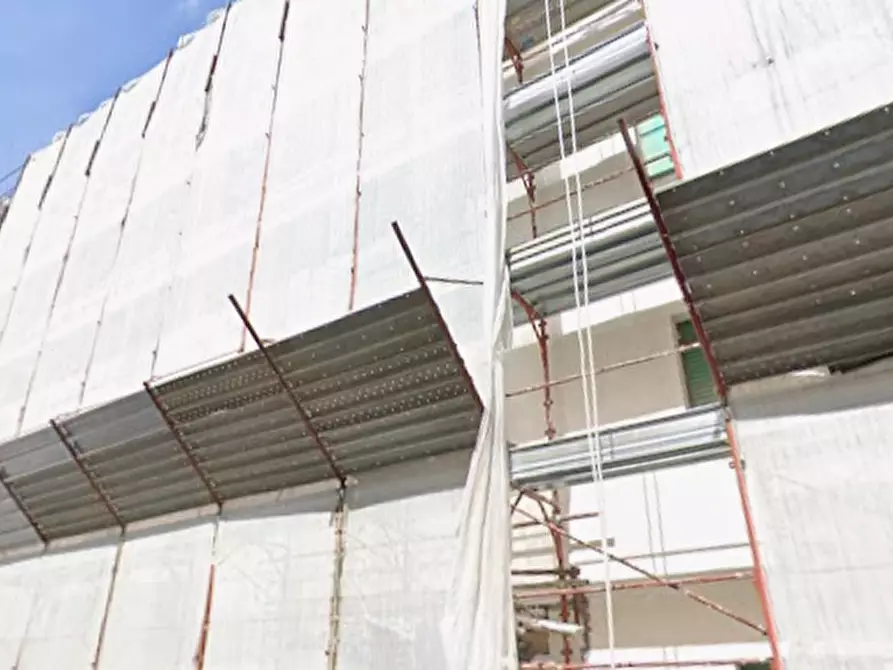 Immagine 2 di Appartamento in vendita  in Via Aprilia a Colleferro