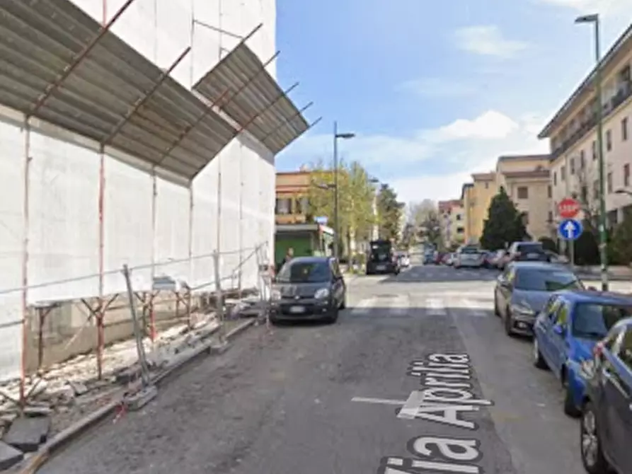 Immagine 4 di Appartamento in vendita  in Via Aprilia a Colleferro