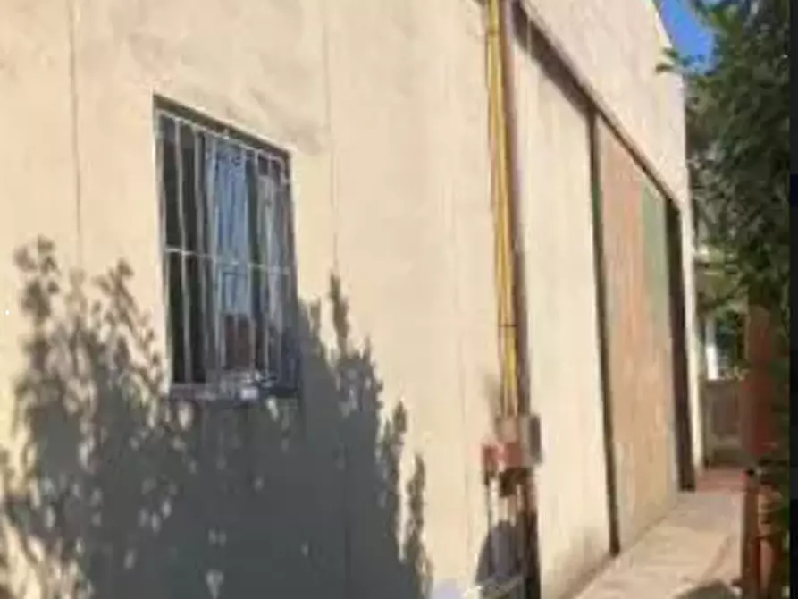 Immagine 2 di Capannone industriale in vendita  in Via Aspromonte a Schio