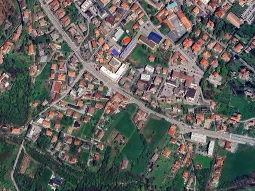 Immagine 14 di Appartamento in vendita  in Str. Vecchia Valperga a Cuorgnè
