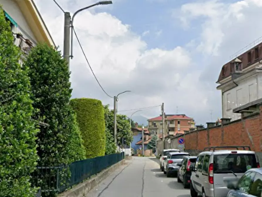 Immagine 17 di Appartamento in vendita  in Str. Vecchia Valperga a Cuorgnè