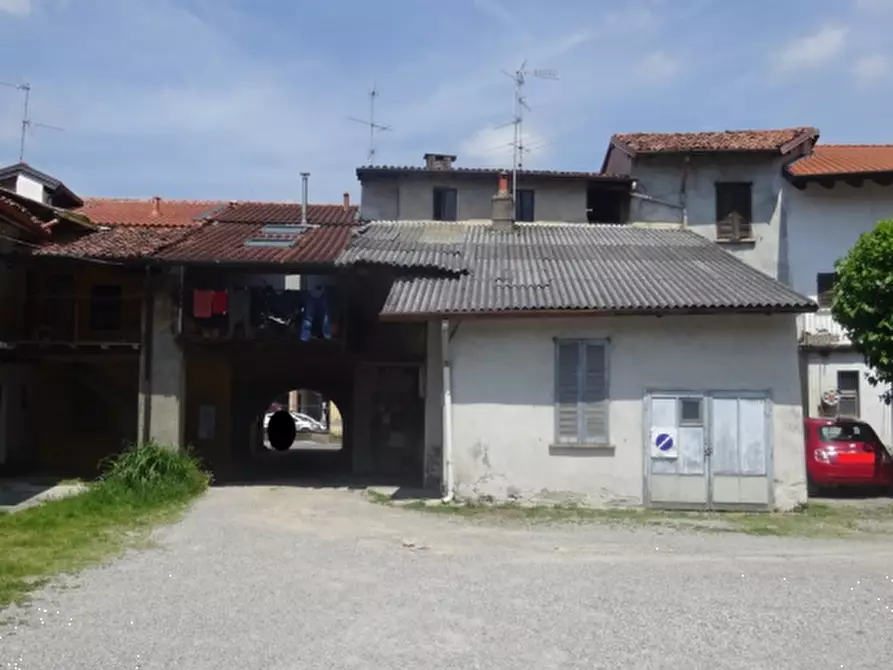Immagine 2 di Appartamento in vendita  in Via G. Matteotti  a Cornate D'adda