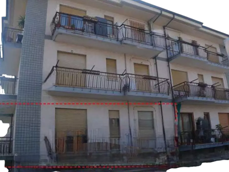 Immagine 1 di Appartamento in vendita  in Str. Vecchia Valperga a Cuorgnè