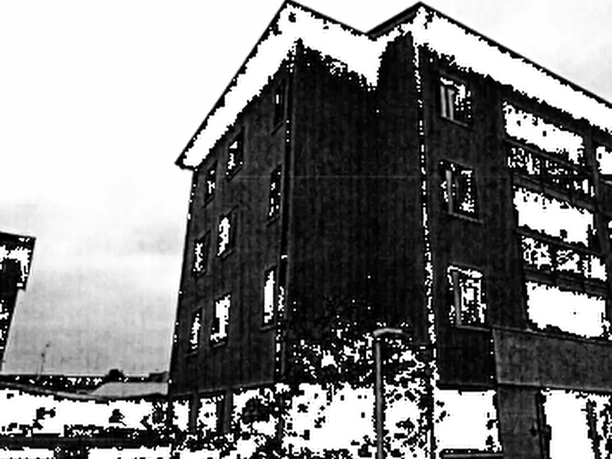 Immagine 2 di Magazzino in vendita  in Via Asiago a Monza