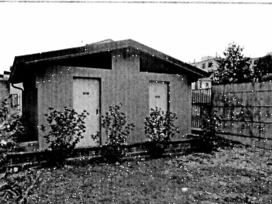 Immagine 4 di Magazzino in vendita  in Via Asiago a Monza