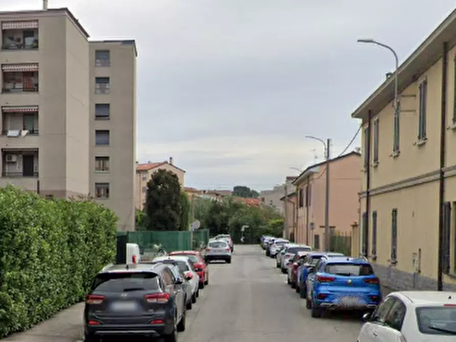 Immagine 2 di Terreno edificabile in vendita  in Via Asiago a Monza
