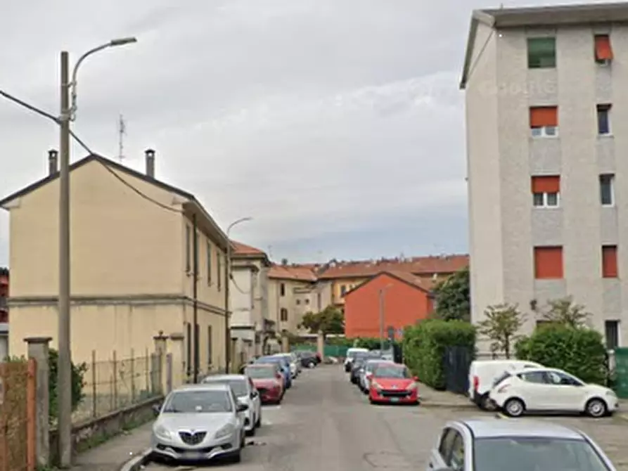 Immagine 3 di Terreno edificabile in vendita  in Via Asiago a Monza