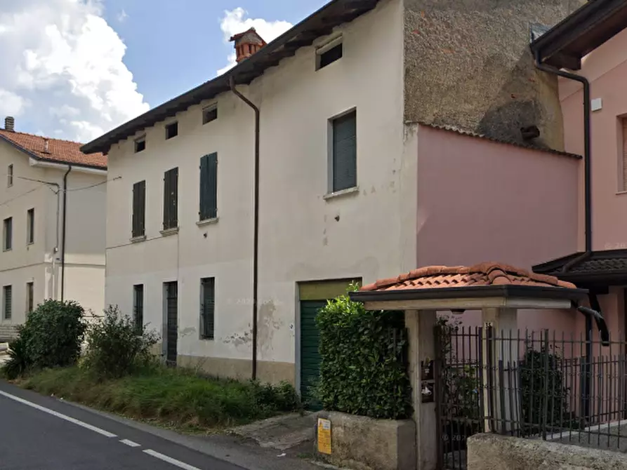 Immagine 4 di Appartamento in vendita  in Via G. Garibaldi a Lumezzane
