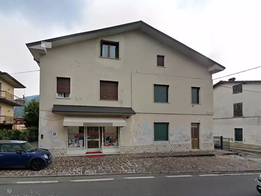 Immagine 7 di Negozio in vendita  in Via G. Garibaldi a Lumezzane