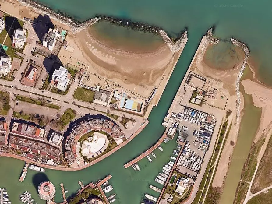 Immagine 17 di Appartamento in vendita  in Piazza Ischia a Misano Adriatico