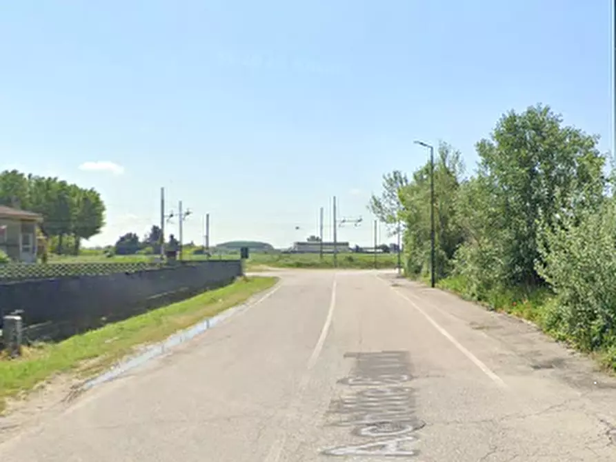 Immagine 5 di Terreno edificabile in vendita  in Via Achille Grandi a Borgo Mantovano