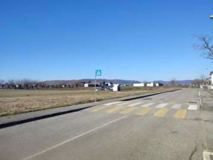 Immagine 3 di Terreno agricolo in vendita  in Via Papa Giovanni Paolo II a Orgiano