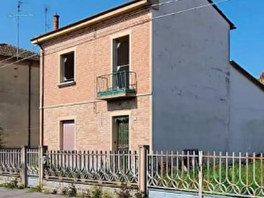 Immagine 1 di Casa indipendente in vendita  in Via Canelli a Argenta