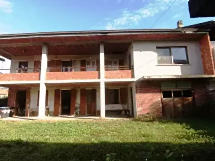 Immagine 2 di Appartamento in vendita  in V. Bernardo Castagneri a Vauda Canavese