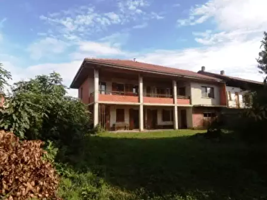 Immagine 1 di Appartamento in vendita  in V. Bernardo Castagneri a Vauda Canavese