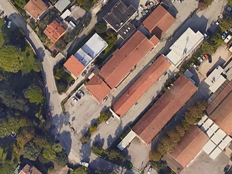 Immagine 3 di Magazzino in vendita  in Via della Fornace a Fano