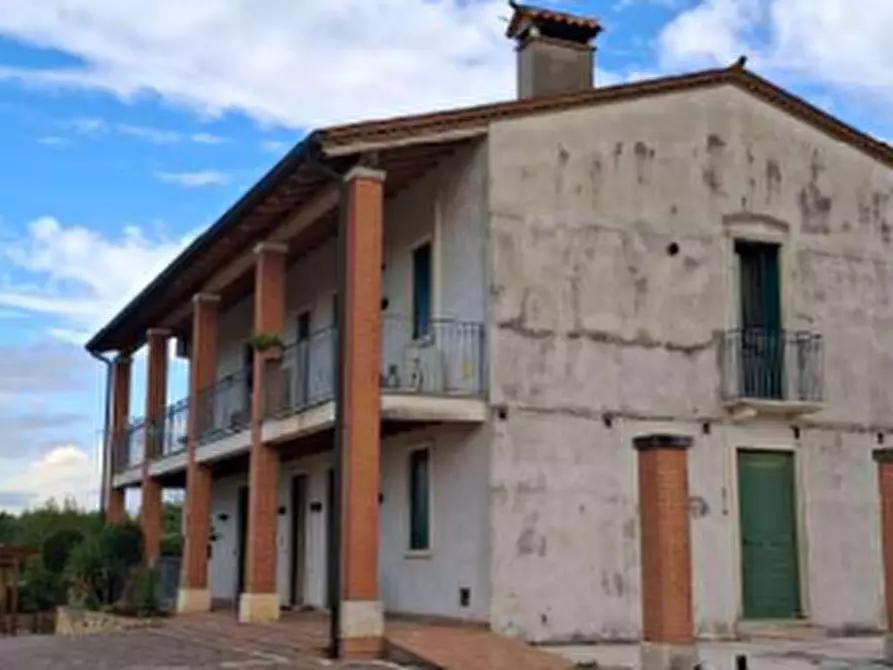 Immagine 14 di Appartamento in vendita  in Via Preon a Lonigo