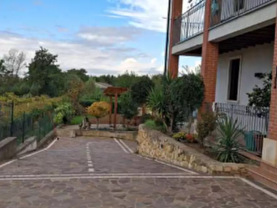 Immagine 16 di Appartamento in vendita  in Via Preon a Lonigo