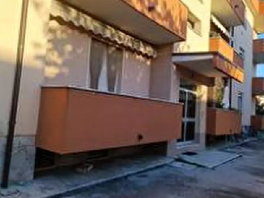 Immagine 3 di Appartamento in vendita  in Via Antonio Gramsci a Colli Al Metauro