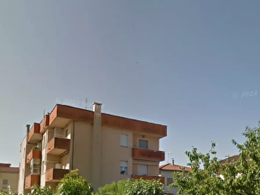 Immagine 10 di Appartamento in vendita  in Via Antonio Gramsci a Colli Al Metauro