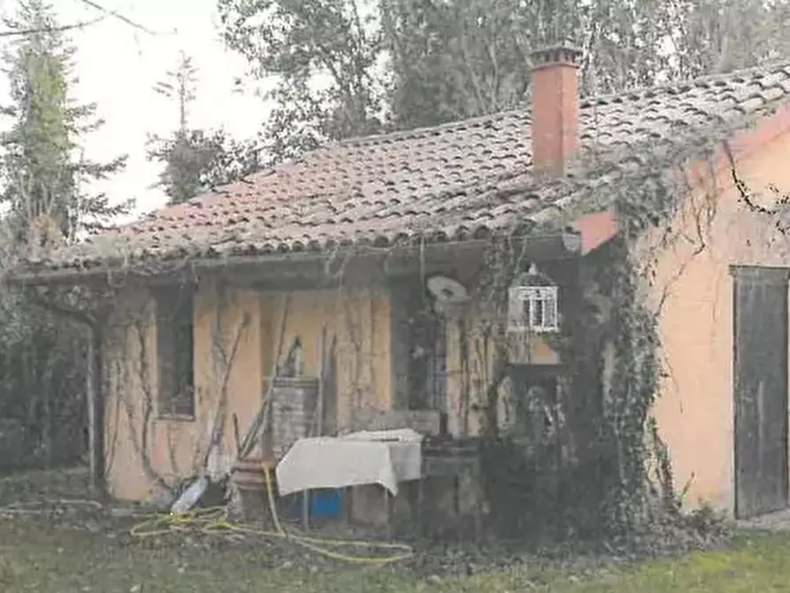 Immagine 4 di Villa in vendita  in Località Cannelle a Fano