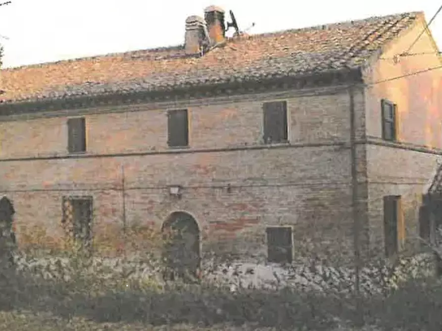 Immagine 2 di Villa in vendita  in Località Cannelle a Fano