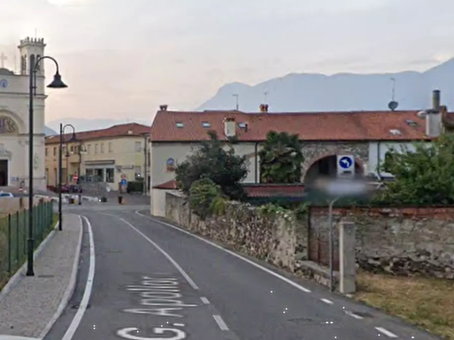 Immagine 8 di Magazzino in vendita  in Via Padre Girolamo Apolloni a Carrè