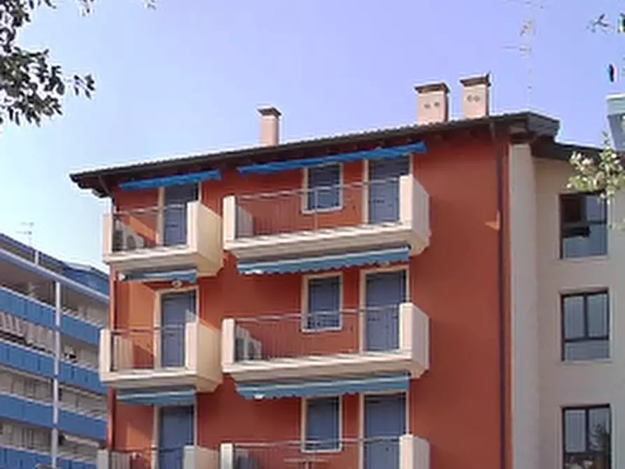 Immagine 2 di Appartamento in vendita  in Corso Amalfi a Caorle