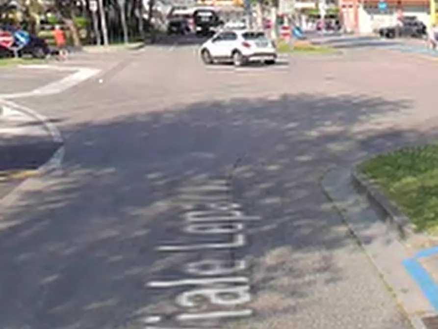 Immagine 8 di Appartamento in vendita  in Corso Amalfi a Caorle