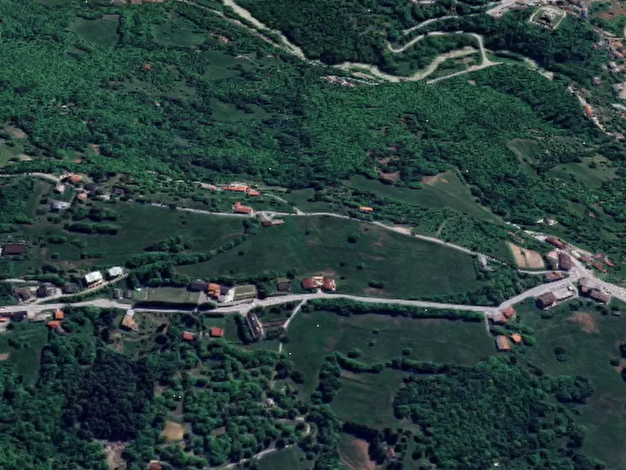 Immagine 12 di Casa indipendente in vendita  in Via Canali a Pamparato