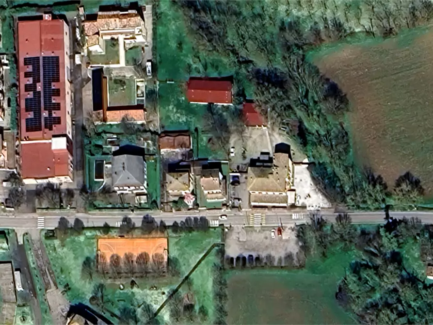 Immagine 17 di Appartamento in vendita  in Via Varano a Noceto