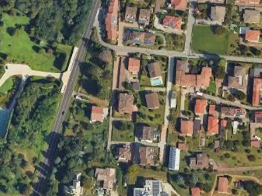 Immagine 26 di Appartamento in vendita  in Via Vignoli a Jerago Con Orago