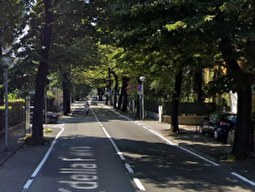 Immagine 7 di Negozio in vendita  in Via Della Fiera a Rimini