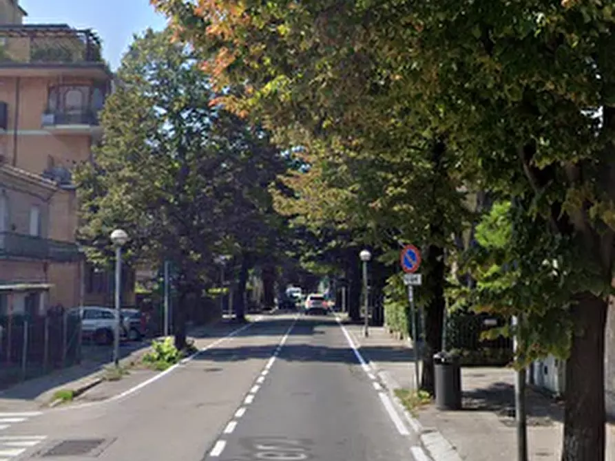 Immagine 9 di Negozio in vendita  in Via Della Fiera a Rimini